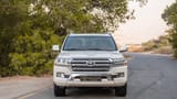 Used 2016 Toyota Land Cruiser GXR White – Front View at First Choice Cars Sharjah