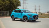 Used 2024 MG HS 30T in Blue – Right Front Diagonal (45°) View for Sale at First Choice Cars Dubai Sharjah