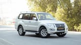 Used 2022 Mitsubishi Pajero GLS in White – Right Front Diagonal (45°) View for Sale at First Choice Cars Dubai Sharjah