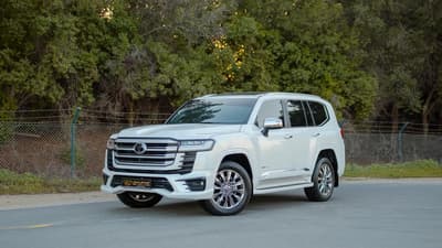 Used 2025 Toyota Land Cruiser VXR White – Left Front Diagonal (45°) View at First Choice Cars Sharjah