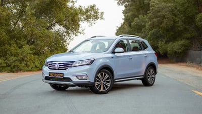 Used 2022 MG RX5 Luxury Silver – Left Front Diagonal (45°) View at First Choice Cars Sharjah