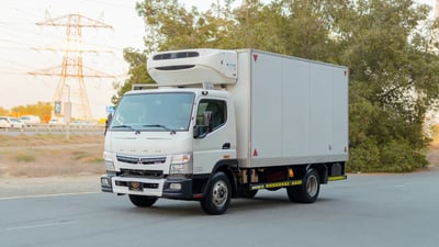 Used 2020 Mitsubishi Canter Chiller Box White – Left Front Diagonal (45°) View at First Choice Cars Sharjah