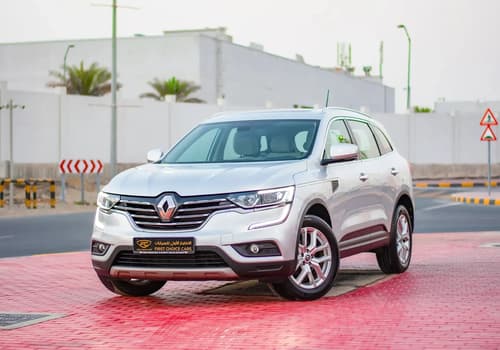 Used 2018 Renault Koleos Pe Silver – Left Front Diagonal (45°) View at First Choice Cars Sharjah
