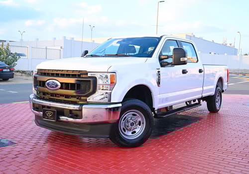 Used 2020 Ford F-Series Pickup F-250 - XL White – Left Front Diagonal (45°) View at First Choice Cars Sharjah