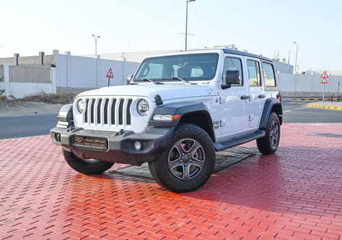 Used 2019 Jeep Wrangler Unlimited Sport White – Left Front Diagonal (45°) View at First Choice Cars Sharjah