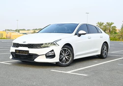 Used 2020 KIA K5 LX White – Left Front Diagonal (45°) View at First Choice Cars Sharjah