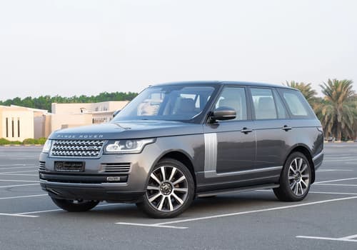 Used 2016 Land Rover Range Rover Vogue HSE Grey – Left Front Diagonal (45°) View at First Choice Cars Sharjah