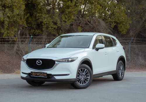 Used 2022 Mazda CX-5 GL White – Left Front Diagonal (45°) View at First Choice Cars Sharjah