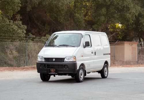 Used 2023 Suzuki Eeco Cargo White – Left Front Diagonal (45°) View at First Choice Cars Sharjah