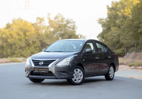 Used 2023 Nissan Sunny SV Grey – Left Front Diagonal (45°) View at First Choice Cars Sharjah