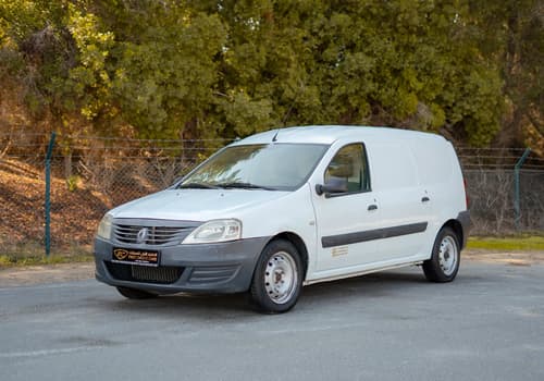 Used 2011 Renault Logan Delivery Van White – Left Front Diagonal (45°) View at First Choice Cars Sharjah
