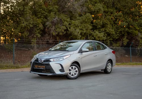 Used 2022 Toyota Yaris E Silver – Left Front Diagonal (45°) View at First Choice Cars Sharjah