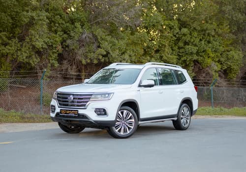 Used 2021 MG RX8 Luxury in White – Left Front Diagonal (45°) View for Sale at First Choice Cars Dubai Sharjah