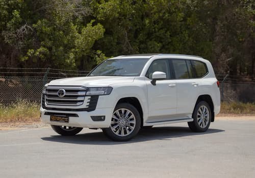 Used 2024 Toyota Land Cruiser GXR in White – Left Front Diagonal (45°) View for Sale at First Choice Cars Dubai Sharjah