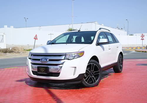 Used 2014 Ford Edge SEL White – Left Front Diagonal (45°) View at First Choice Cars Sharjah