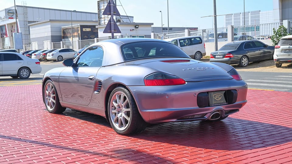 Used 2004 Porsche Boxster S Variant in Silver – Left Back Diagonal (45°) View for Sale at First Choice Cars Dubai Sharjah