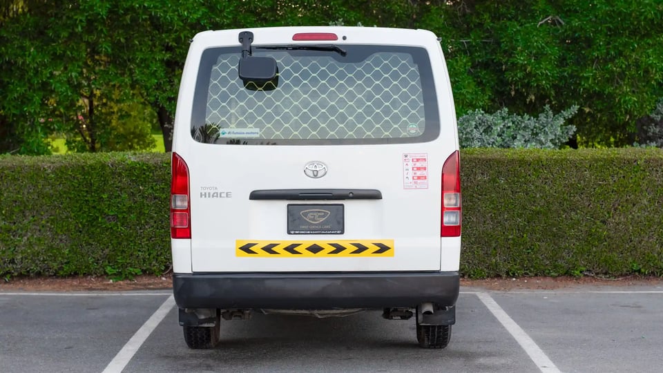 Used 2022 Toyota Hiace GL Standard Roof White – Back/Rear View at First Choice Cars Sharjah