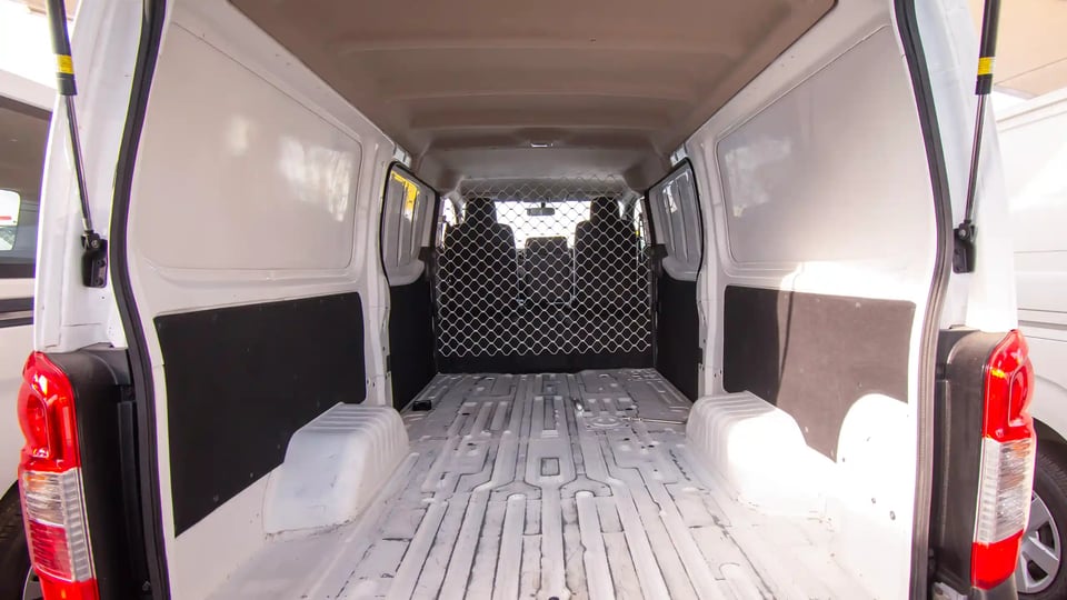 Used 2022 Nissan Urvan Standard Roof White – Delivery Box Rear Opening View at First Choice Cars Sharjah