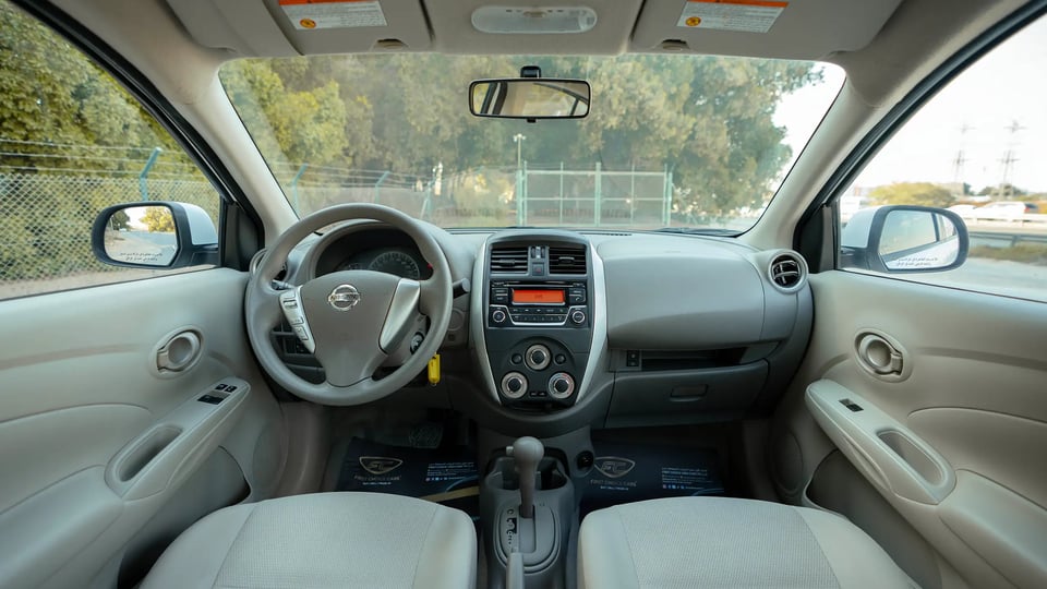 Used 2022 Nissan Sunny SV in White – Front Cabin / Dashboard Full View for Sale at First Choice Cars Dubai Sharjah