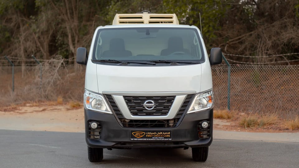 Used 2021 Nissan Urvan Standard Roof in White – Front View for Sale at First Choice Cars Dubai Sharjah