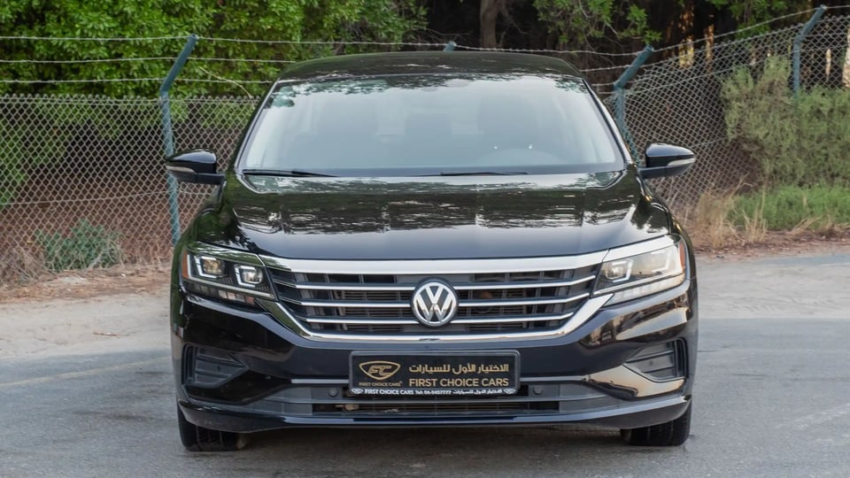 Used 2020 Volkswagen Passat Trendline in Black – Front View for Sale at First Choice Cars Dubai Sharjah