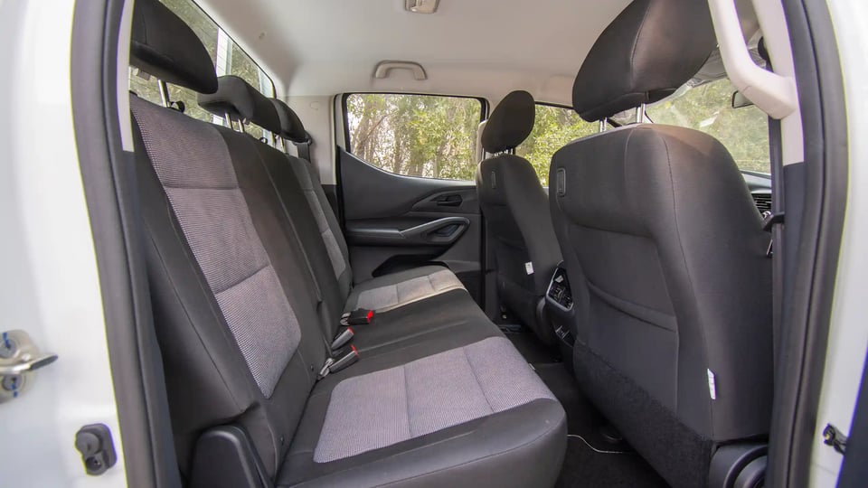 Used 2023 Peugeot Landtrek Double Cabin in White – Rear Passenger Side Cabin View for Sale at First Choice Cars Dubai Sharjah