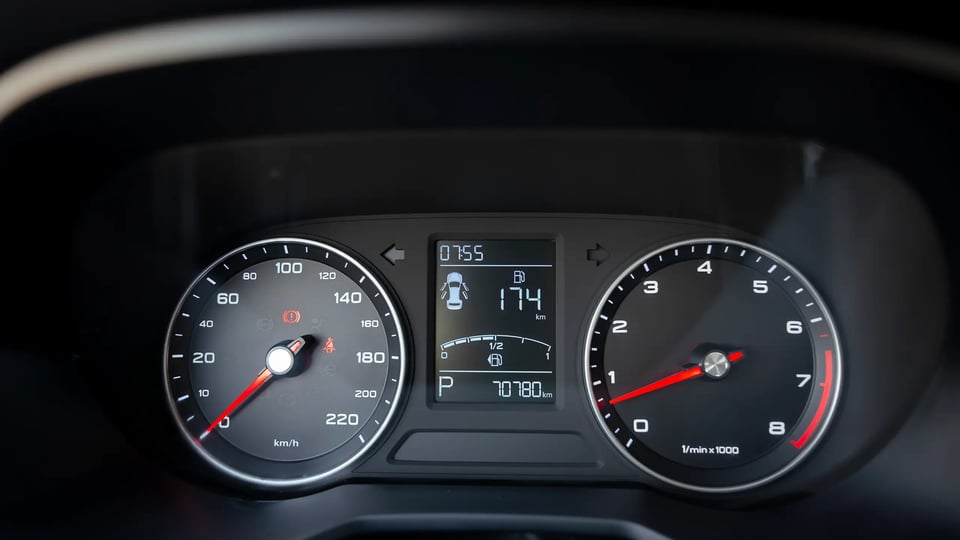 Used 2022 MG 5 Comfort White – Odometer / Mileage Reading View at First Choice Cars Sharjah