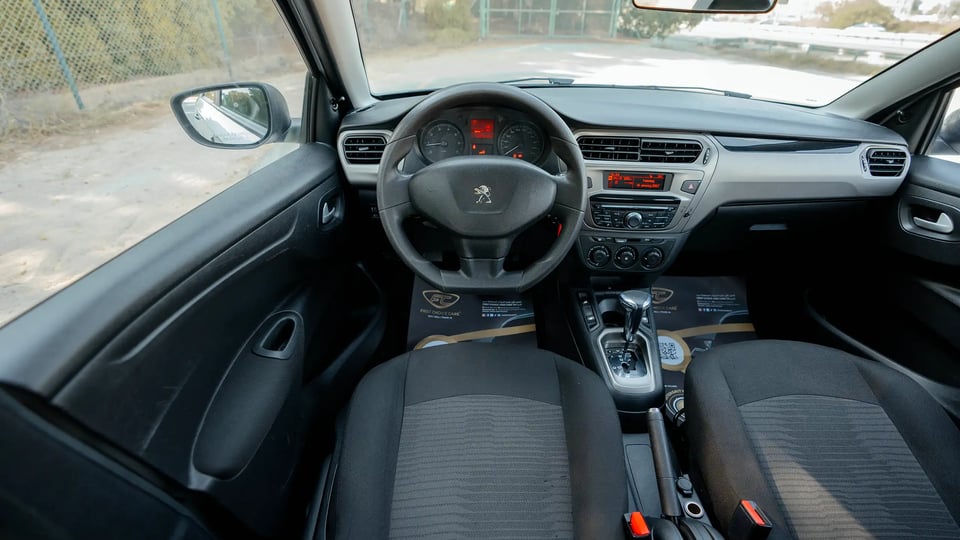 Used 2021 Peugeot 301 Allure in White – Steering Wheel & Instrument Cluster for Sale at First Choice Cars Dubai Sharjah