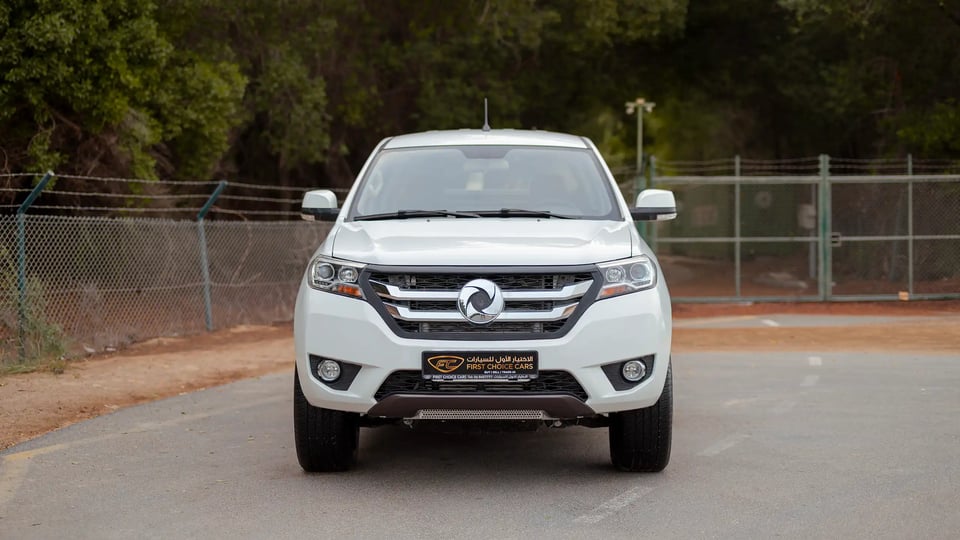 Used 2025 Dongfeng Rich 6 Double Cabin in White – Front View for Sale at First Choice Cars Dubai Sharjah