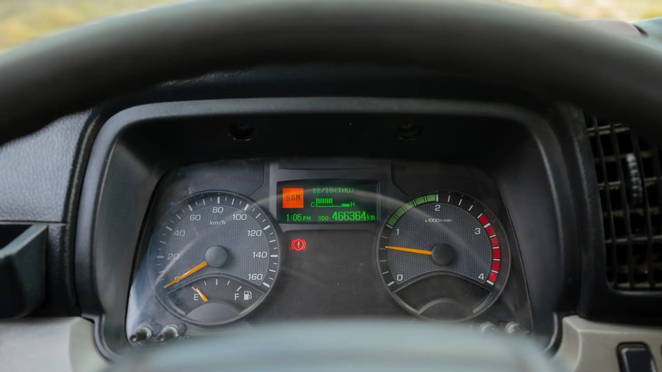 Used 2020 Mitsubishi Canter Chiller Box in White – Odometer / Mileage Reading View for Sale at First Choice Cars Dubai Sharjah