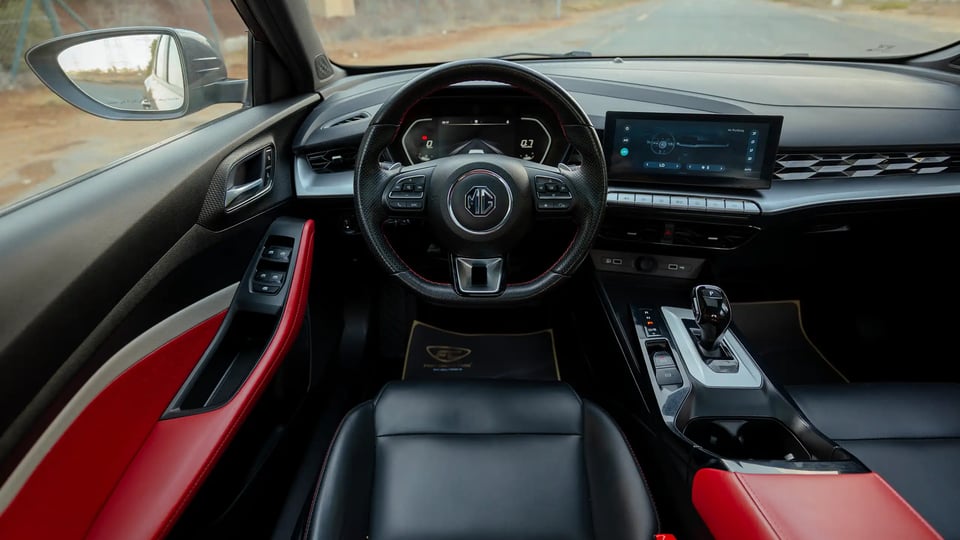 Used 2022 MG GT Luxury Grey – Steering Wheel & Instrument Cluster at First Choice Cars Sharjah