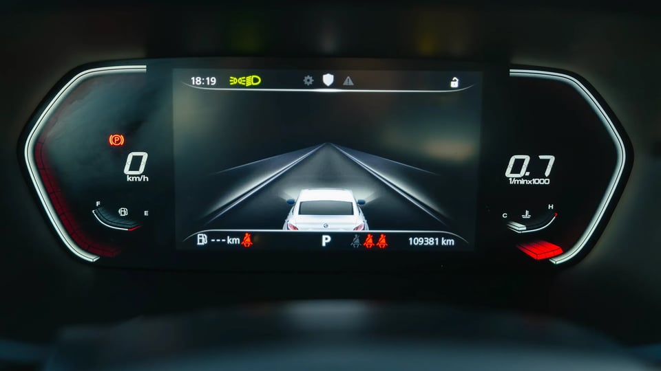 Used 2022 MG GT Luxury Grey – Odometer / Mileage Reading View at First Choice Cars Sharjah