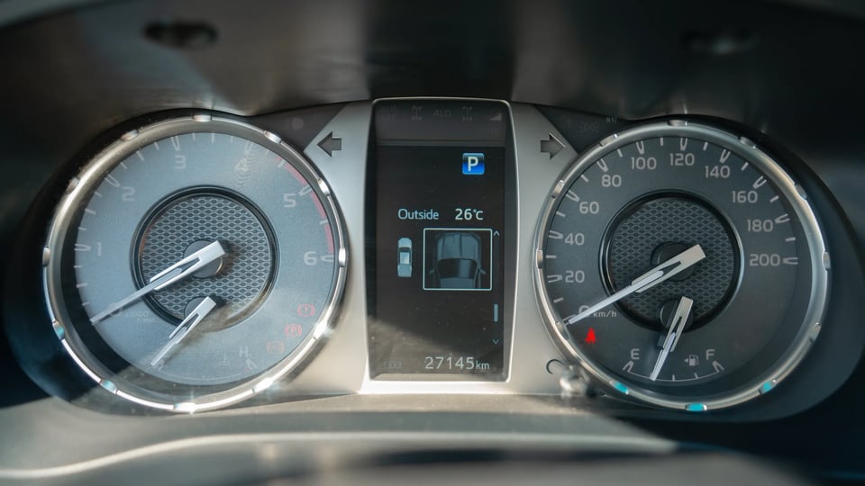 Used 2024 Toyota Hilux GLX Double Cabin in White – Odometer / Mileage Reading View for Sale at First Choice Cars Dubai Sharjah