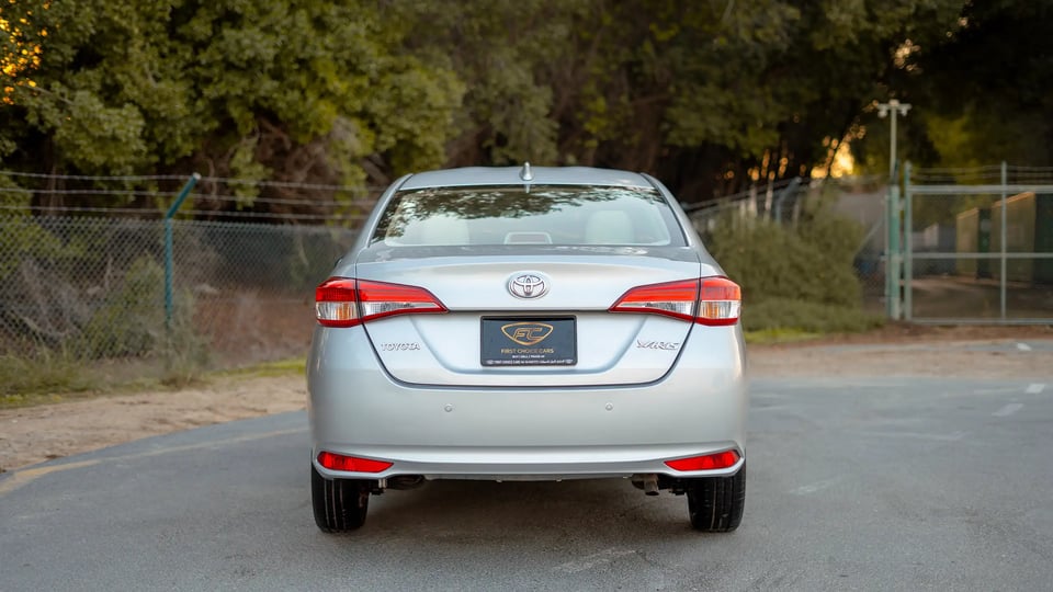 Used 2022 Toyota Yaris E in Silver – Back/Rear View for Sale at First Choice Cars Dubai Sharjah