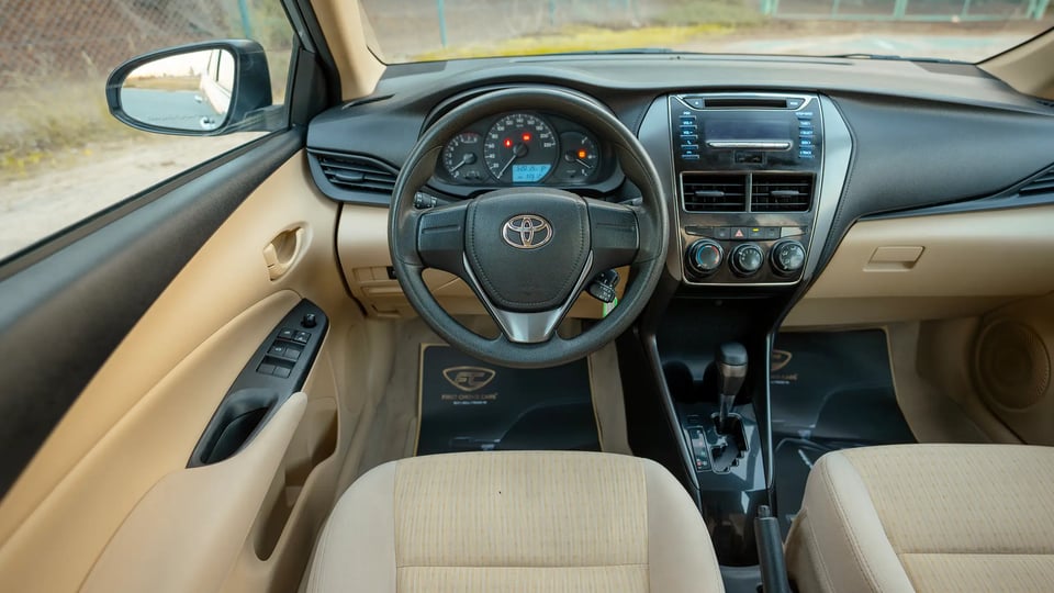 Used 2022 Toyota Yaris E in Silver – Steering Wheel & Instrument Cluster for Sale at First Choice Cars Dubai Sharjah