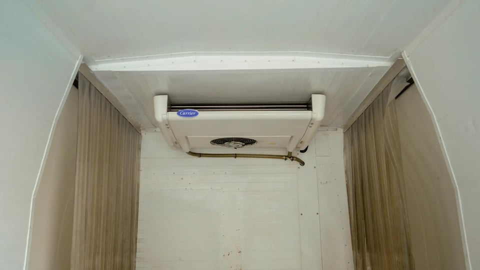 Used 2020 Toyota Hiace GL High Roof in White – Chiller Cooling Unit View for Sale at First Choice Cars Dubai Sharjah
