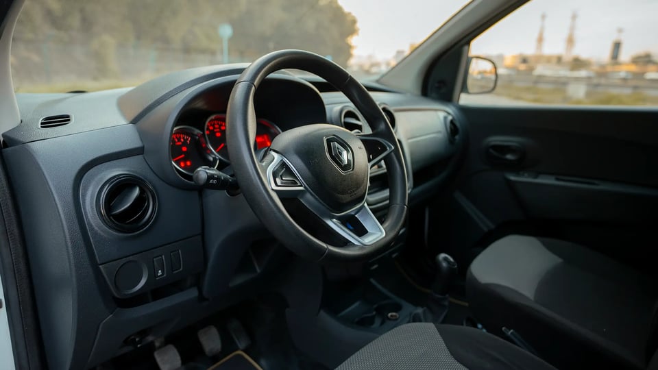 Used 2022 Renault Dokker Van in White – Driver Side Dashboard & Steering View for Sale at First Choice Cars Dubai Sharjah