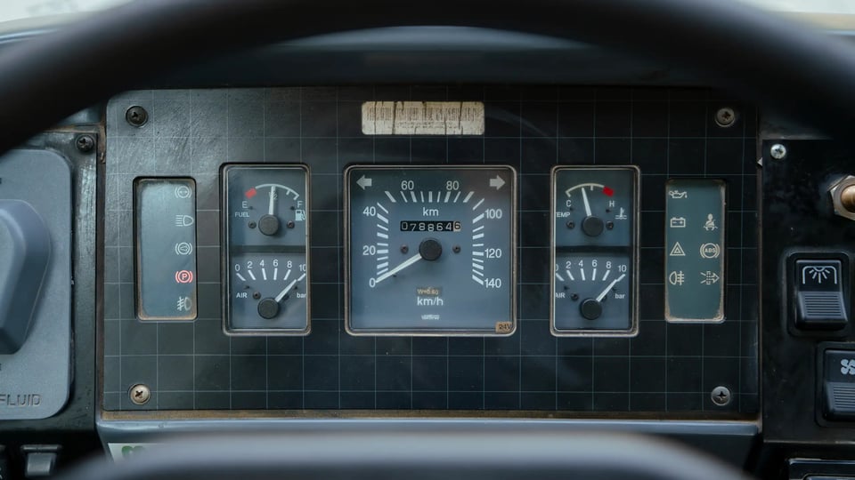 Used 2017 Tata LP 613 in White – Odometer / Mileage Reading View for Sale at First Choice Cars Dubai Sharjah