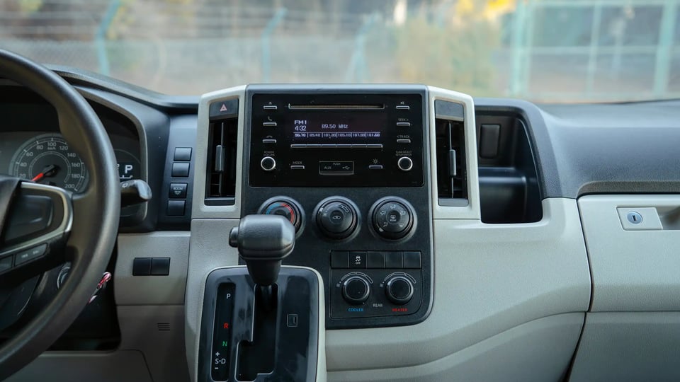 Used 2021 Toyota Hiace GL High Roof in White – Infotainment / Touchscreen System for Sale at First Choice Cars Dubai Sharjah