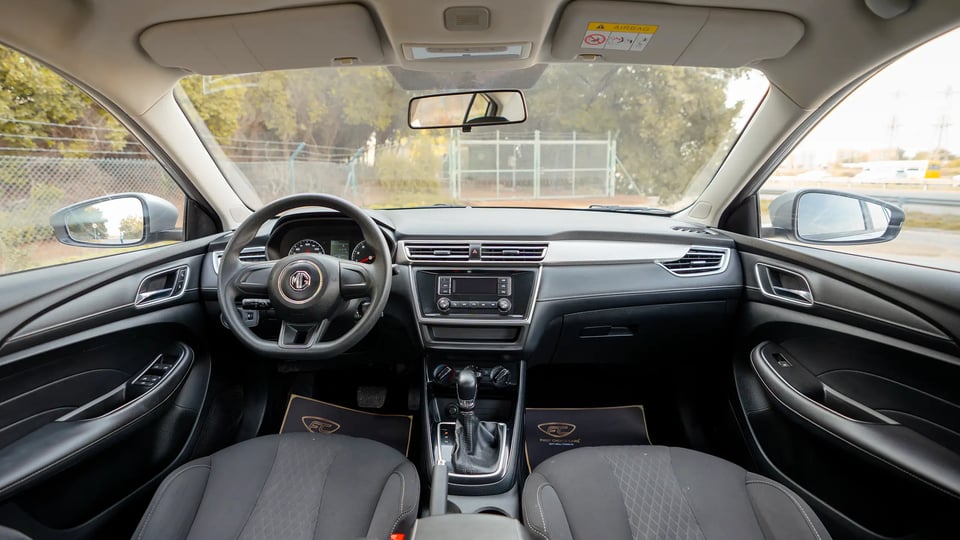 Used 2022 MG 5 Comfort in Silver – Front Cabin / Dashboard Full View for Sale at First Choice Cars Dubai Sharjah