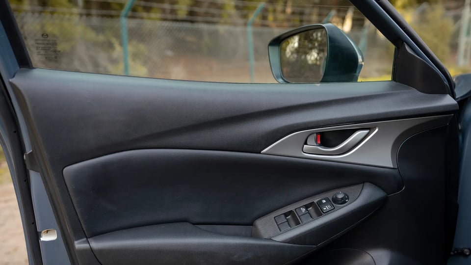 Used 2023 Mazda CX-3 GS in Blue – Driver Door Panel Full View for Sale at First Choice Cars Dubai Sharjah