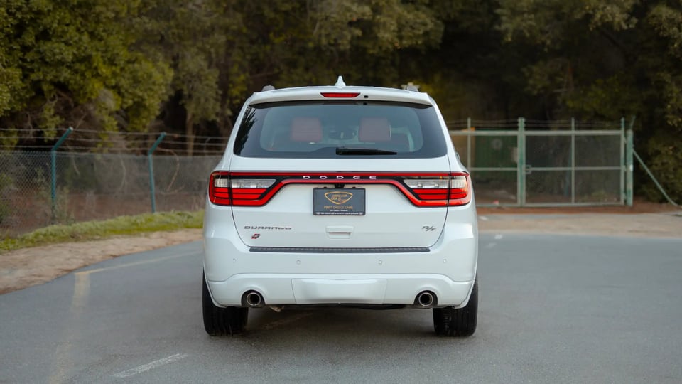 Used 2020 Dodge Durango R/T in White – Back/Rear View for Sale at First Choice Cars Dubai Sharjah