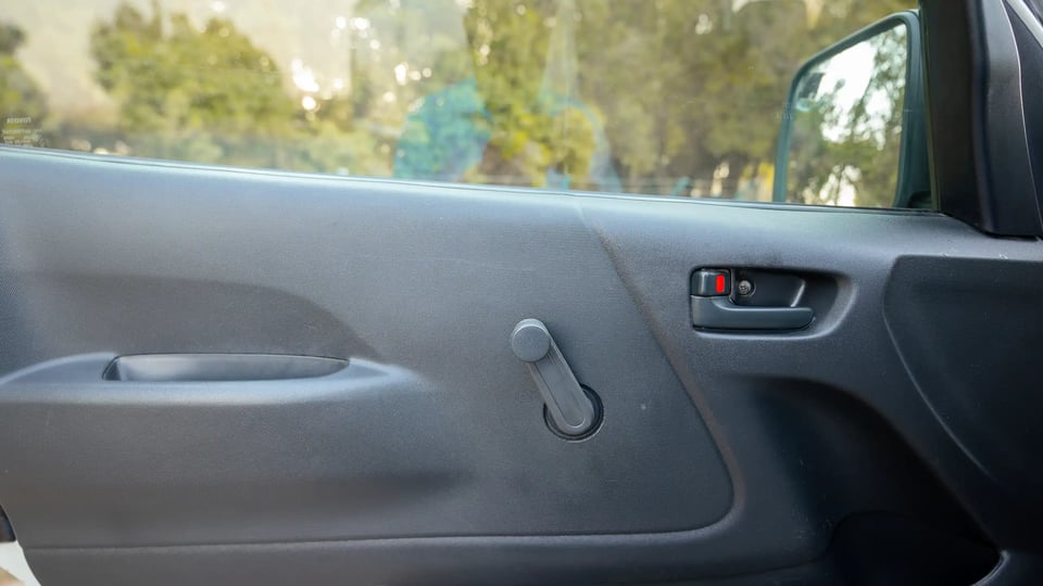 Used 2009 Toyota Hiace GL Standard Roof in White – Driver Door Panel Full View for Sale at First Choice Cars Dubai Sharjah