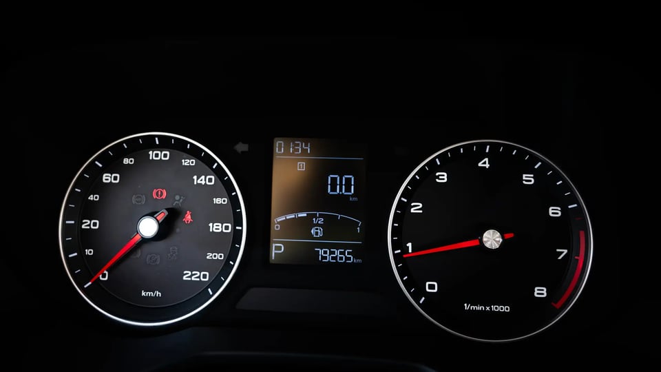 Used 2022 MG 5 Comfort in White – Odometer / Mileage Reading View for Sale at First Choice Cars Dubai Sharjah