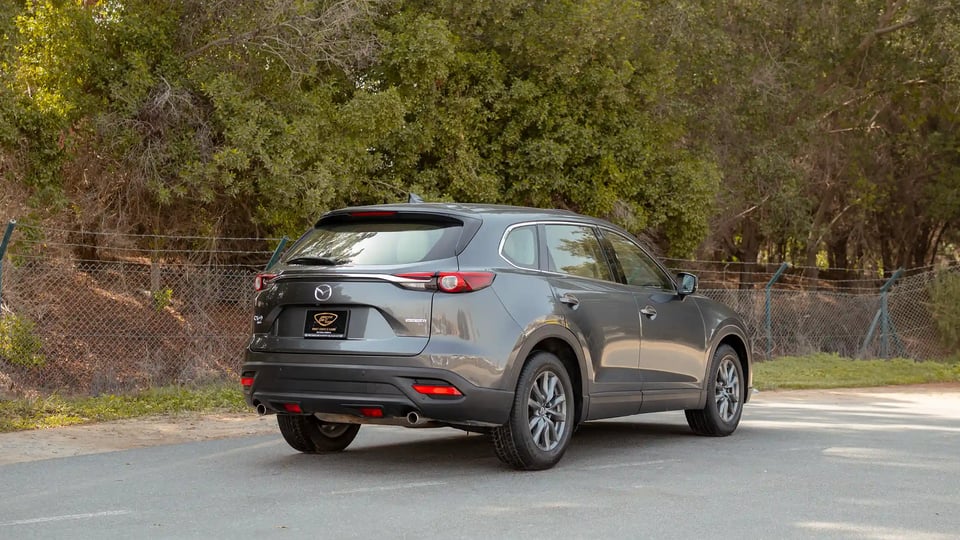 Used 2020 Mazda CX-9 GT in Grey – Right Back Diagonal (45°) View for Sale at First Choice Cars Dubai Sharjah