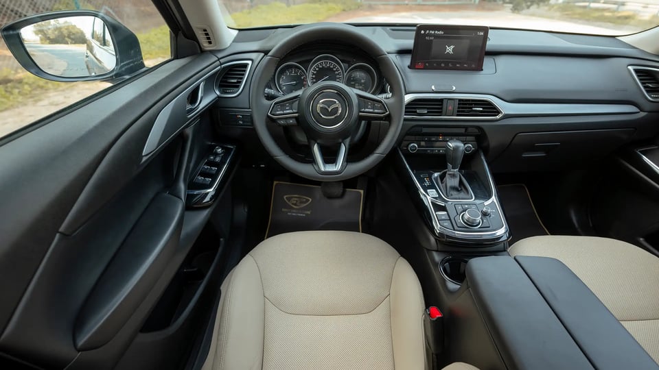 Used 2020 Mazda CX-9 GT in Grey – Steering Wheel & Instrument Cluster for Sale at First Choice Cars Dubai Sharjah