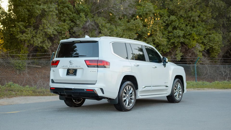 Used 2025 Toyota Land Cruiser VXR in White – Right Back Diagonal (45°) View for Sale at First Choice Cars Dubai Sharjah