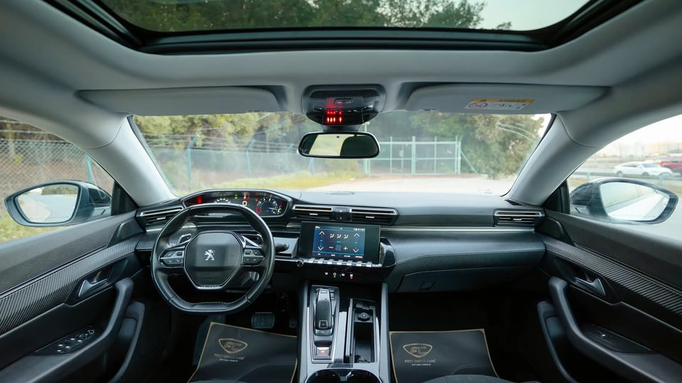 Used 2023 Peugeot 508 Allure in White – Front Cabin / Dashboard Full View for Sale at First Choice Cars Dubai Sharjah