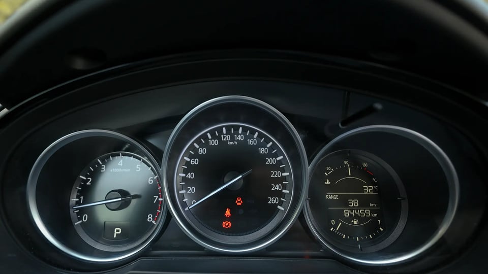 Used 2023 Mazda CX-9 GT in Blue – Odometer / Mileage Reading View for Sale at First Choice Cars Dubai Sharjah