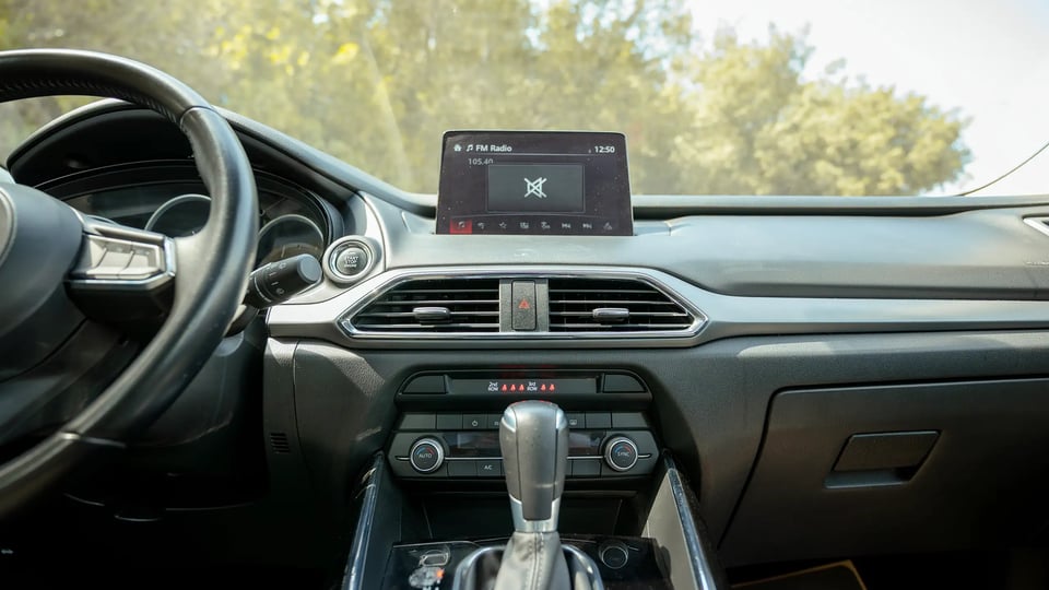 Used 2023 Mazda CX-9 GT in Blue – Infotainment / Touchscreen System for Sale at First Choice Cars Dubai Sharjah